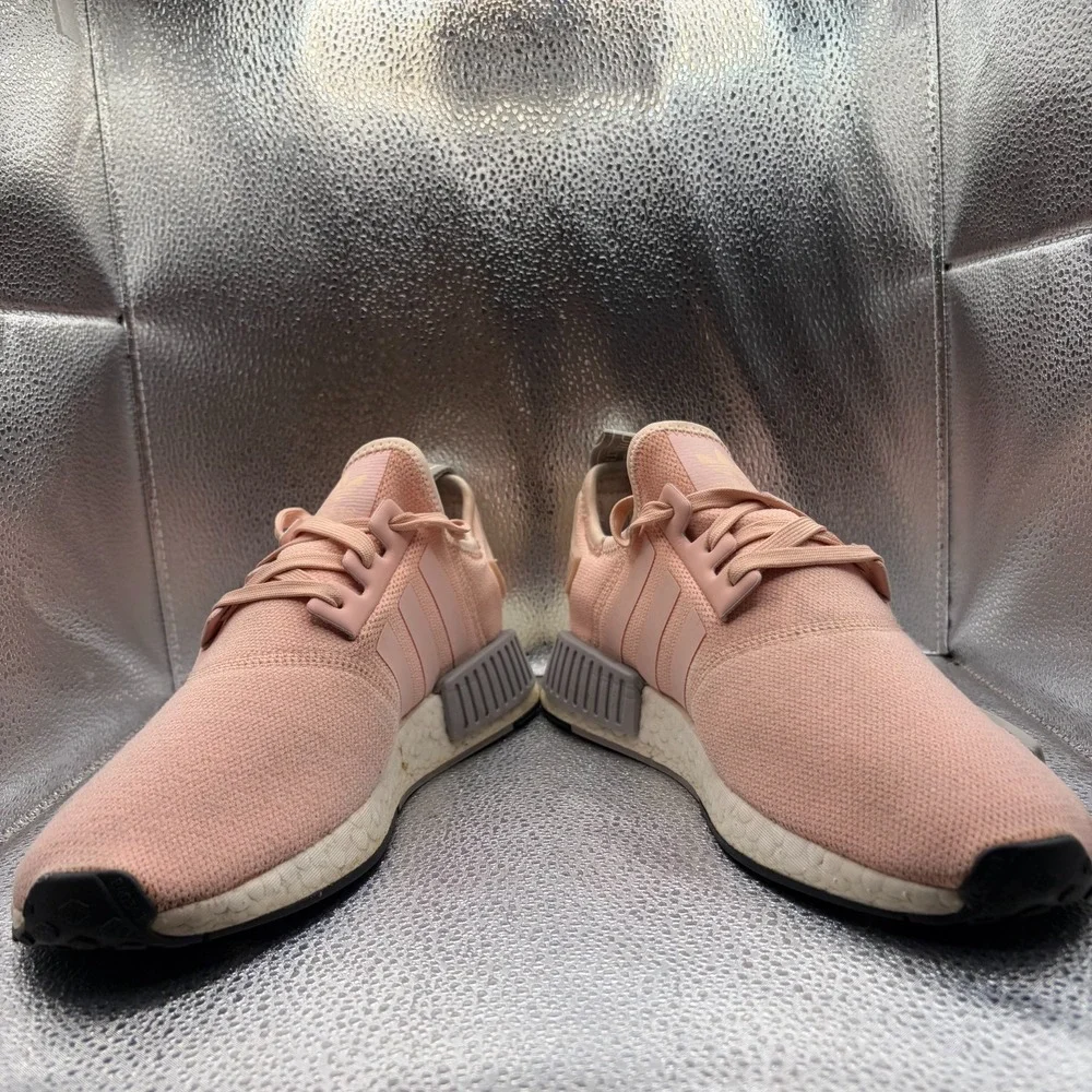 Size 9.5 Adidas NMD_R1 Vapour Pink Womens Lace-Up Comfort Running Shoes BY3059